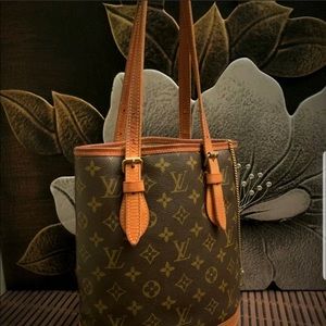 Handbag
